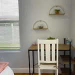 Cozy Stylish Chic Home Ybor, Dt Central Location