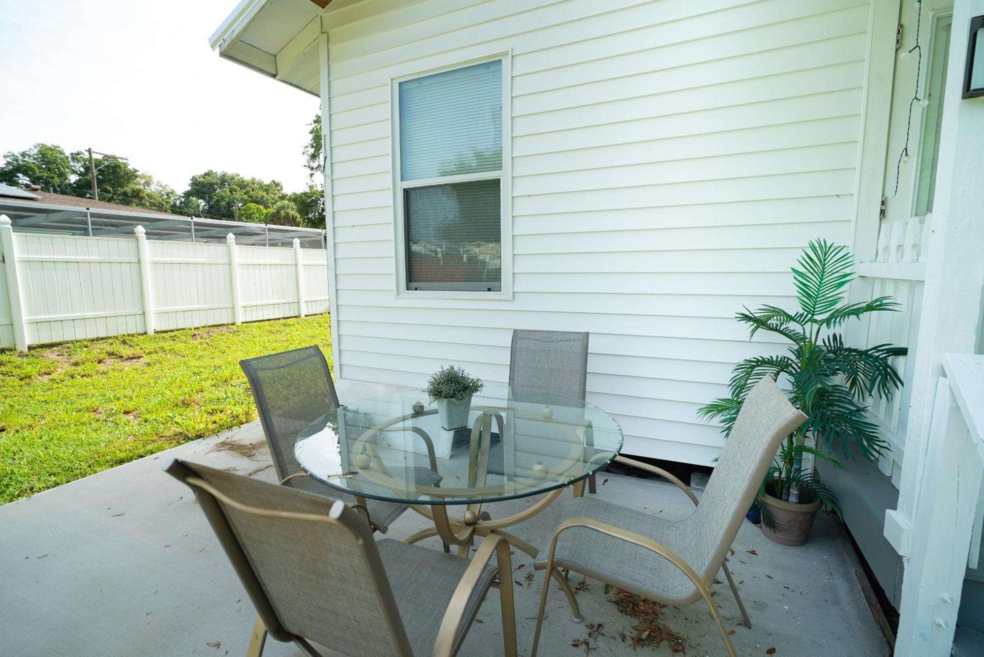 Cozy Stylish Chic Ybor, Dt Location